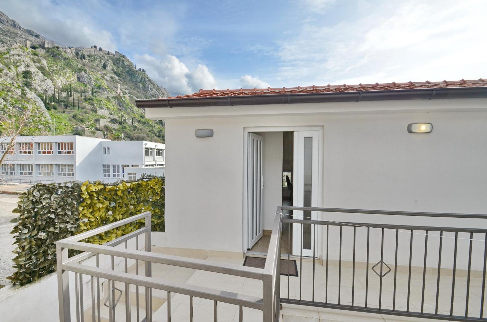 La Mar Mar Appartement Kotor Buitenkant foto
